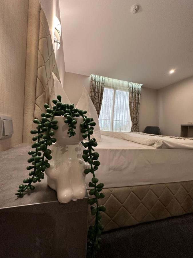 Del Ponte Hotell Svilengrad Exteriör bild